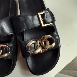 Aldo Asae Black Sandals w/ chain accent